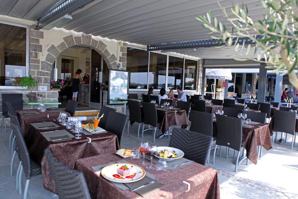 Logis Hotel Restaurant Le Mirador Portiragnes Buitenkant foto