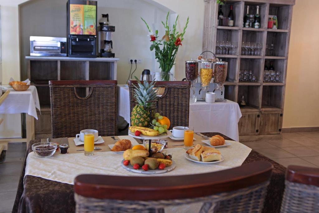 Logis Hotel Restaurant Le Mirador Portiragnes Buitenkant foto