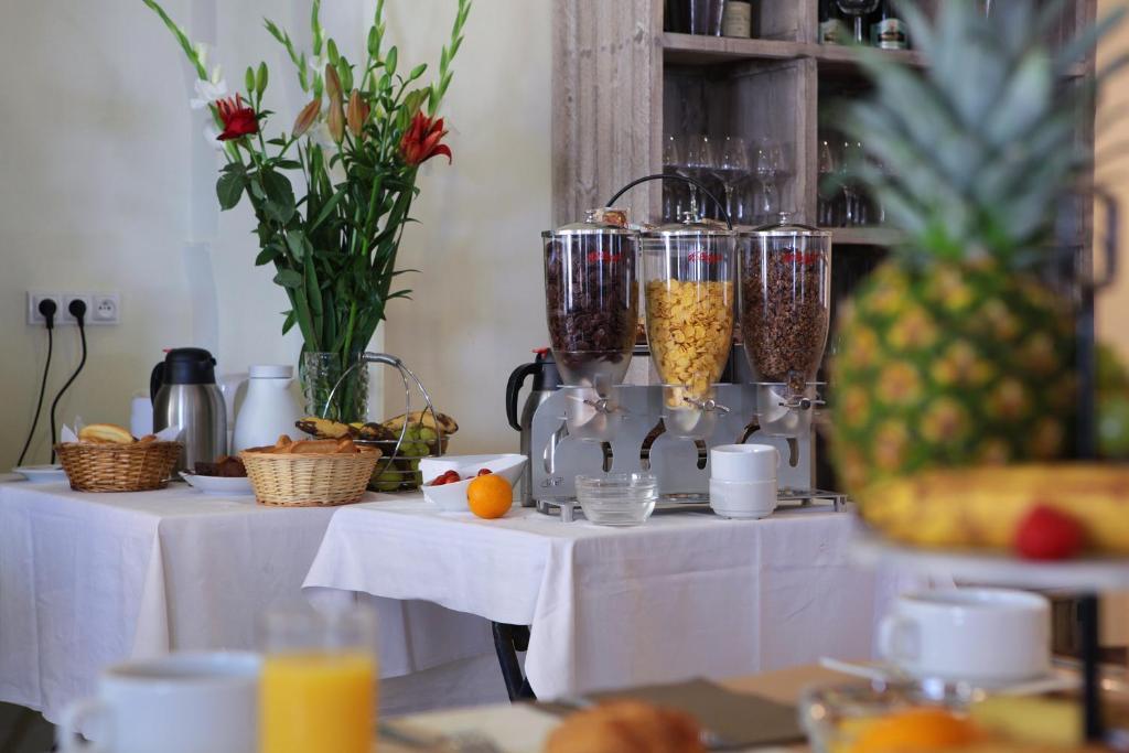 Logis Hotel Restaurant Le Mirador Portiragnes Buitenkant foto